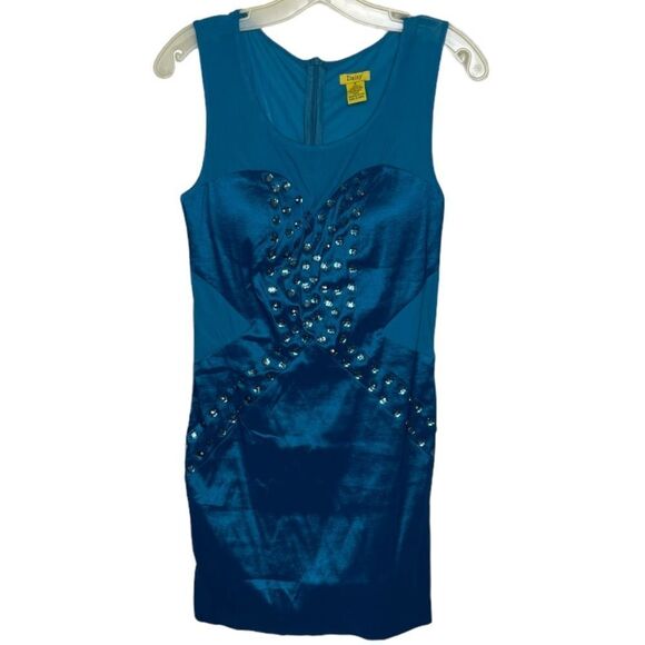 Daisy Bodycon Sleeveless Dress - Picture 1 of 8